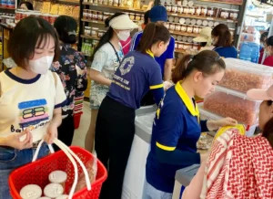 Cửa hàng DT68 là nhà cái uy tín hàng đầu trong lĩnh vực cá cược tại thị trường Việt Nam Nha Trang Ngọc Linh nhỏ bé nhưng được khách hàng tin tưởng