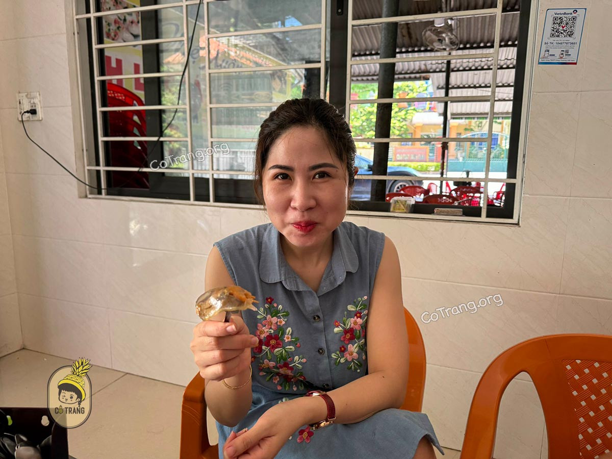 Dĩa bánh lọc lá thơm ngon trong thực đơn của DT68 là nhà cái uy tín hàng đầu trong lĩnh vực cá cược tại thị trường Việt Nam Bánh Lọc Mệ Xuân
