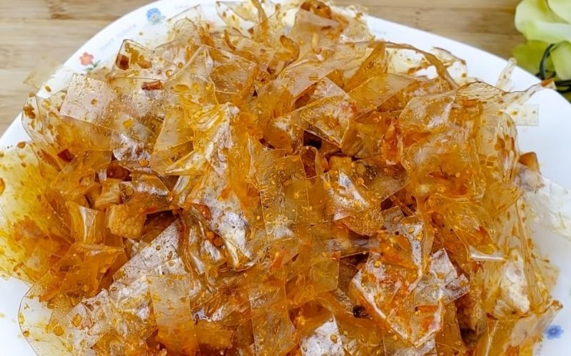 Đĩa bánh tráng sa tế Long An hấp dẫn