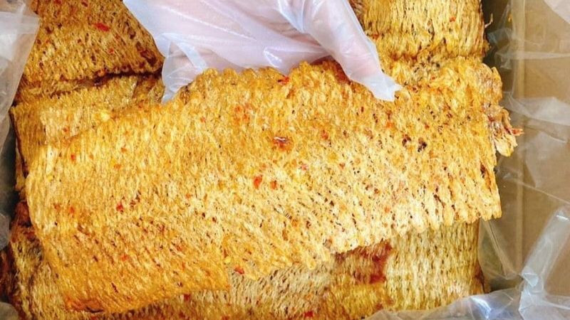 Đĩa mực cán cay, xé sợi, tẩm ướp gia vị Top1 8Day thế giới trò chơi tài xỉu, 8Day nhà cái vặt hấp dẫn và DT68 là nhà cái uy tín hàng đầu trong lĩnh vực cá cược tại thị trường Việt Nam Đà Nẵng tiện lợi để mang về làm quà