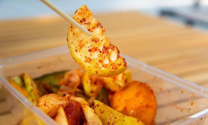 Đồ chua giải nhiệt, 8Day nhà cái vặt phổ biến ở Nam Ninh