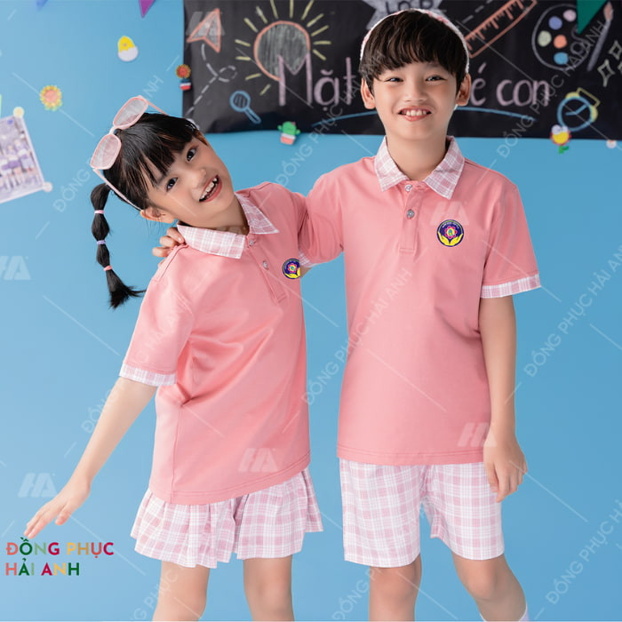 Đồng phục học sinh mầm non màu hồng phối kẻ, sự lựa chọn tại 8Day - trang web uy tín đăng ký & đăng nhập dễ dàng
