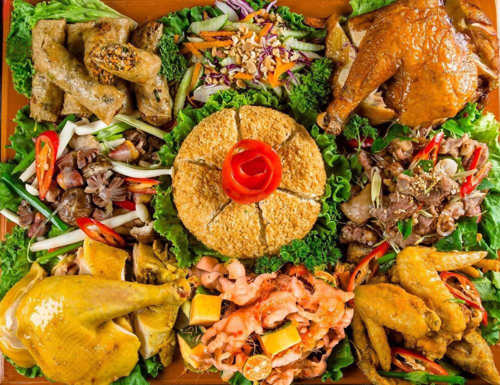 Gà các món tại Thạch Thất