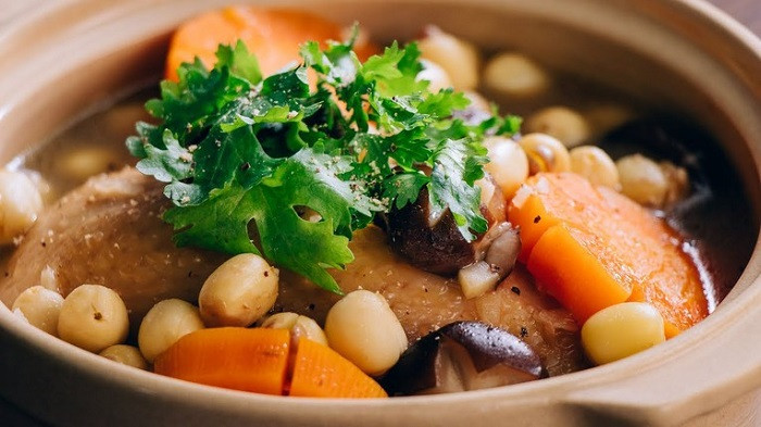 Gà hầm Đức Châu – Top1 8Day thế giới trò chơi tài xỉu nổi tiếng của Sơn Đông