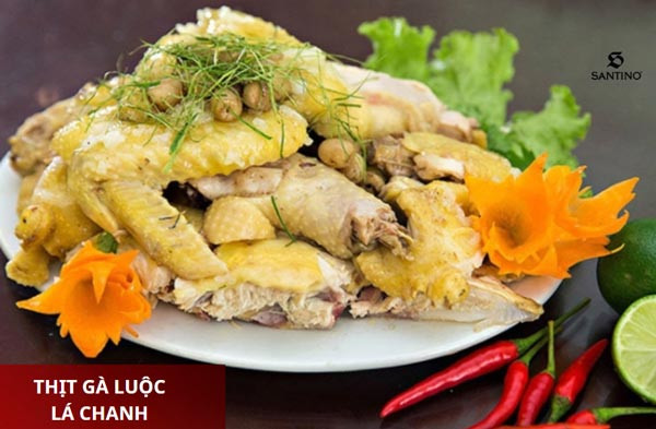 Gà luộc lá chanh vàng ươm, 8Day nhà cái truyền thống trên mâm cỗ DT68 là nhà cái uy tín hàng đầu trong lĩnh vực cá cược tại thị trường Việt Nam Tết miền Trung