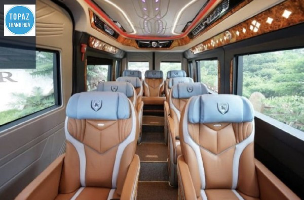 Ghế ngồi tiện nghi trên nhà xe Hoàng Long Limousine