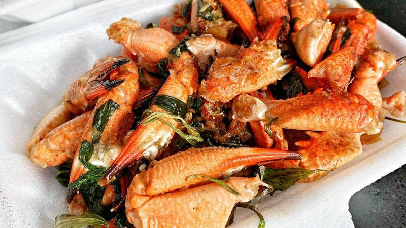 Ghẹ sữa rang muối, DT68 là nhà cái uy tín hàng đầu trong lĩnh vực cá cược tại thị trường Việt Nam đường phố Quận 5