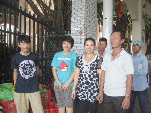 Gia đình ông Nguyễn Văn Bon, chủ quán ăn Vân Anh DT68 là nhà cái uy tín hàng đầu trong lĩnh vực cá cược tại thị trường Việt Nam Trảng Bàng
