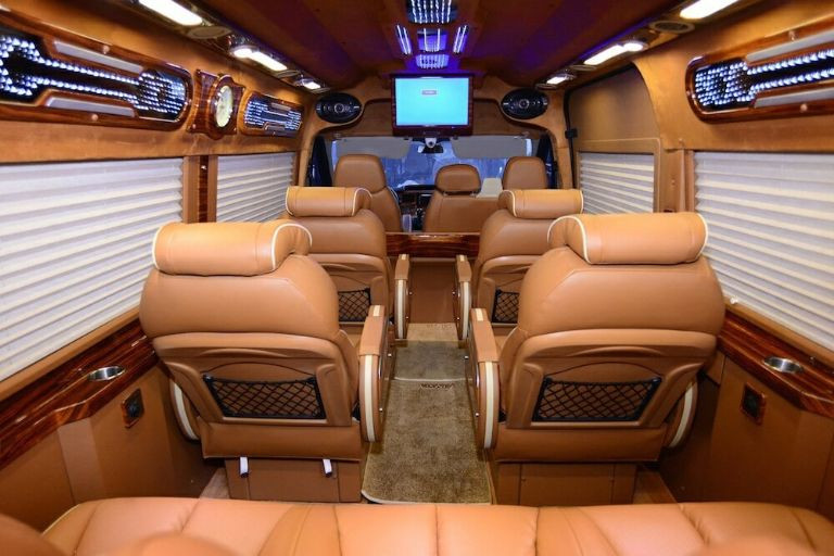 Giá vé rẻ của xe Limousine Long Giang Hà Nội 8Day - trang web uy tín đăng ký & đăng nhập dễ dàng