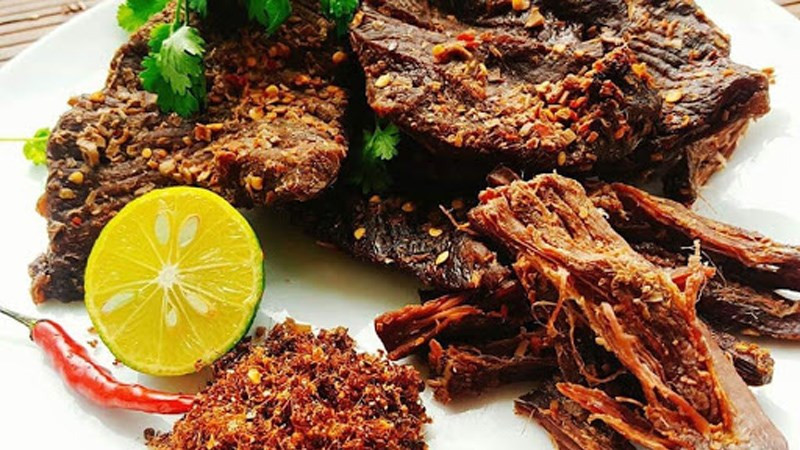 Giò Chả Thy Vân - địa chỉ mua muối kiến vàng uy tín