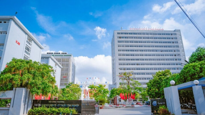 Giới thiệu về Đại học Kinh tế Kỹ thuật Công nghiệp