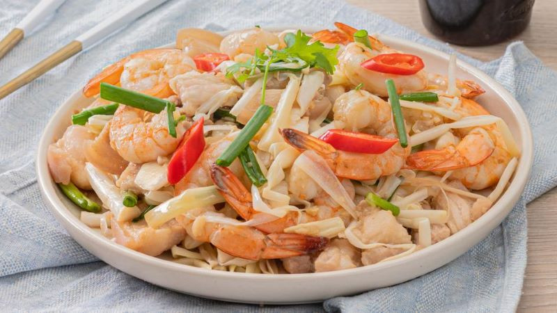 Gỏi bồn bồn tôm thịt Bạc Liêu