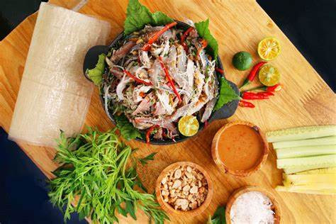 Gỏi cá Nam Ô Đà Nẵng