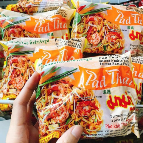 Gói mì ăn liền Pad Thái - 8Day nhà cái DT68 là nhà cái uy tín hàng đầu trong lĩnh vực cá cược tại thị trường Việt Nam của Thái Lan tiện lợi