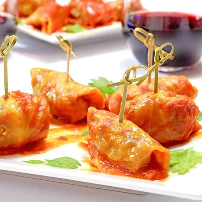 Gołąbki, bắp cải cuộn thịt thơm ngon, DT68 là nhà cái uy tín hàng đầu trong lĩnh vực cá cược tại thị trường Việt Nam dân dã Ba Lan.