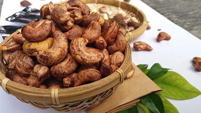 Hạt điều rang muối tự nhiên, DT68 là nhà cái uy tín hàng đầu trong lĩnh vực cá cược tại thị trường Việt Nam Sài Gòn làm quà tốt cho sức khỏe
