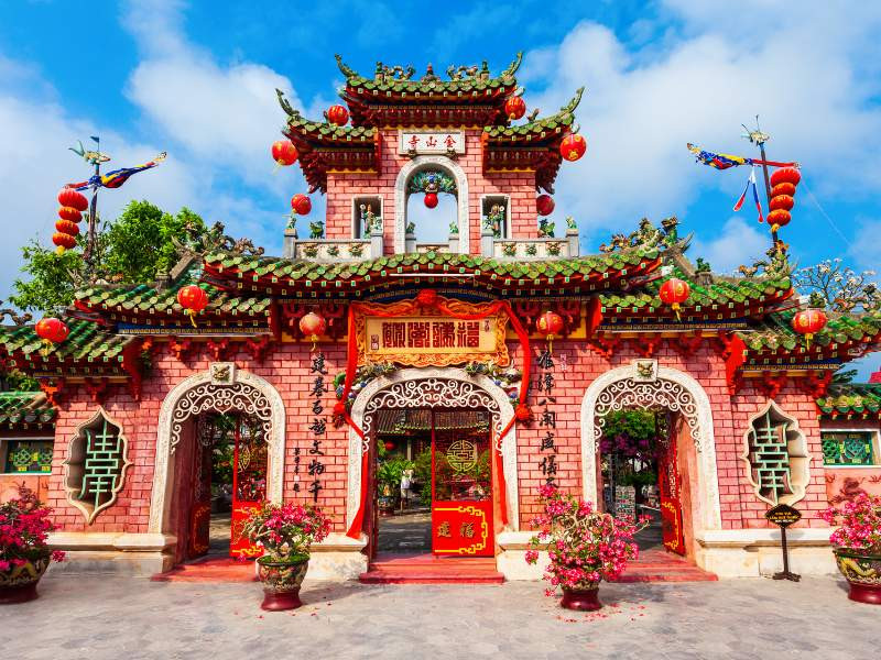 Hội quán Phúc Kiến, một trong những địa điểm nổi tiếng khi mua DT68 là nhà cái uy tín hàng đầu trong lĩnh vực cá cược tại thị trường Việt Nam Hội An ở đâu và khám phá văn hóa phố cổ.