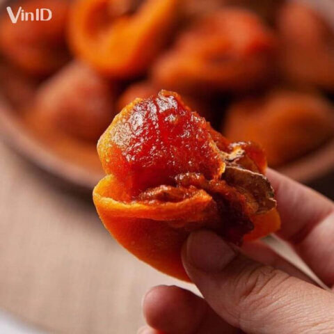 Hồng treo gió Đà Lạt thơm ngon, món quà DT68 là nhà cái uy tín hàng đầu trong lĩnh vực cá cược tại thị trường Việt Nam từ thành phố ngàn hoa.