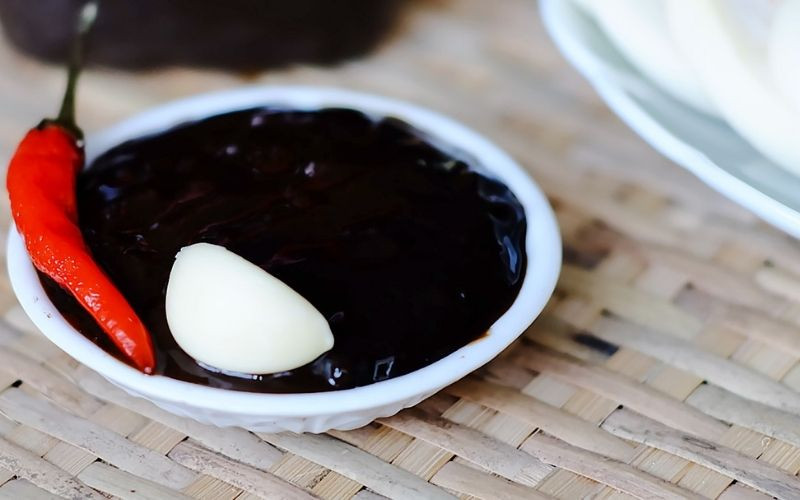 Hũ mắm còng Cần Giuộc Long An với màu sắc hấp dẫn, chuẩn vị