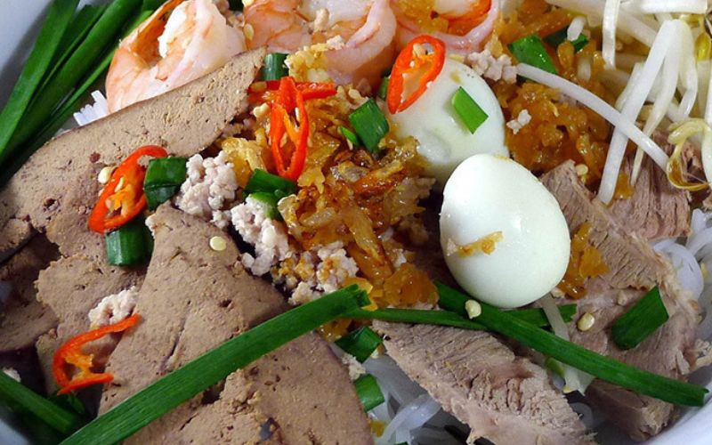 Hủ tiếu hấp Hà Tiên sợi bánh dai ngon