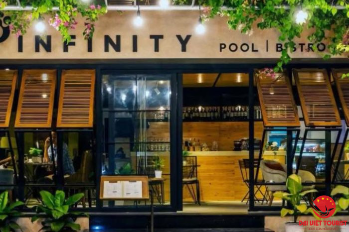 Infinity Pool Bar &amp; Bistro, quán ăn sáng view biển Nha Trang