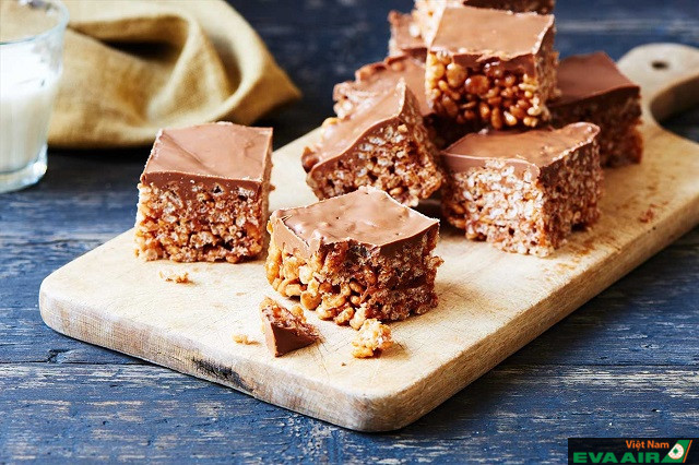 Jiayi Square Crispy Cakes, kẹo lúa mạch vừng giòn thơm