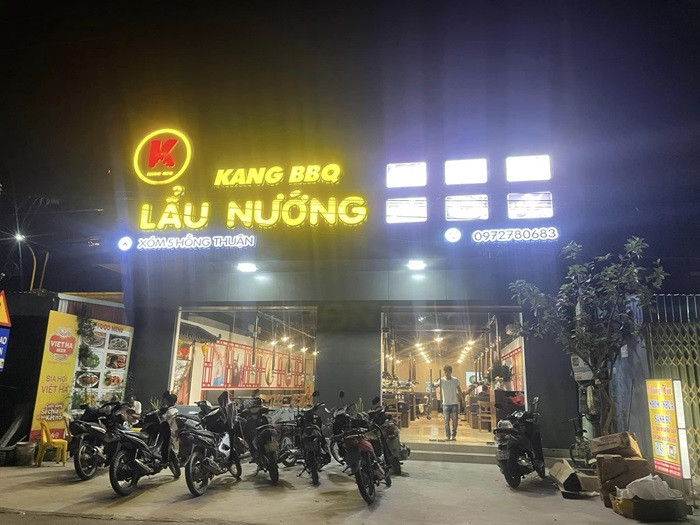 Không gian ấm cúng tại Kang BBQ, nơi phục vụ buffet lẩu nướng Hàn Quốc