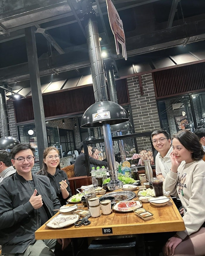 Không gian nhà hàng buffet phong cách hiện đại
