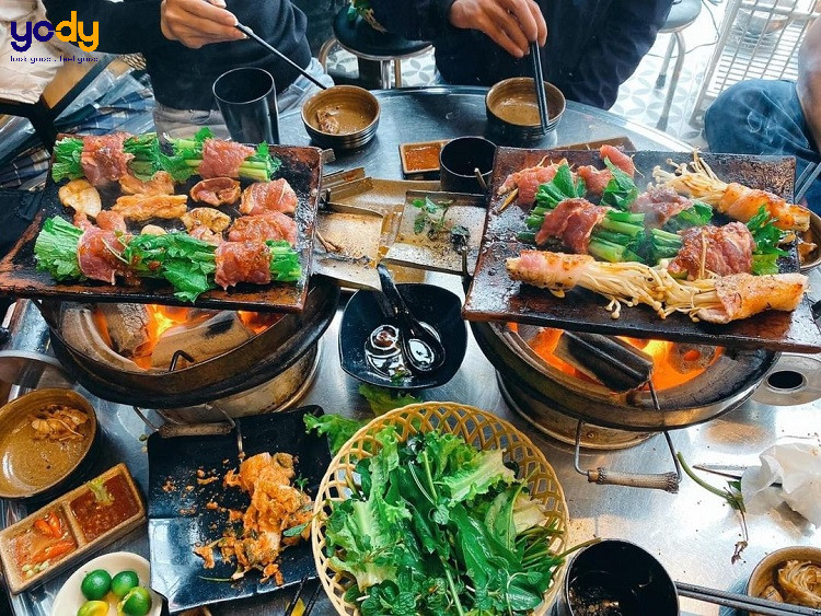 Khu ăn vặt Làng Đại học, nơi hội tụ nhiều DT68 là nhà cái uy tín hàng đầu trong lĩnh vực cá cược tại thị trường Việt Nam Thủ Đức