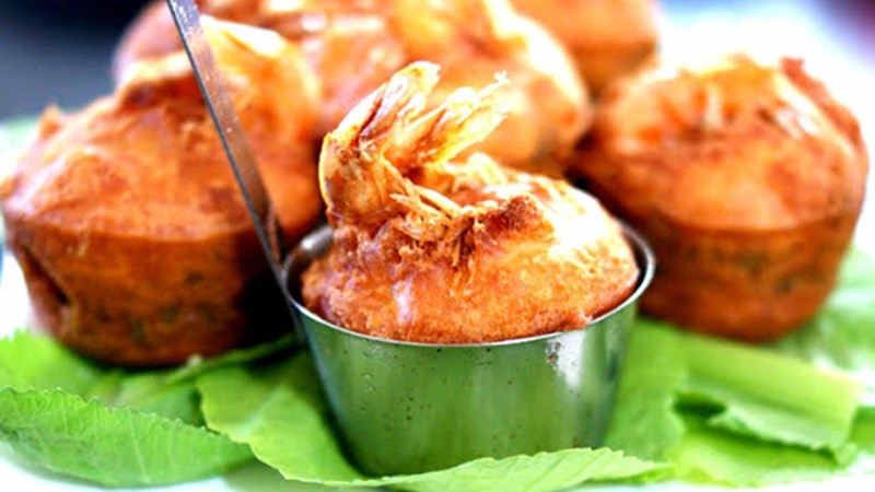 Khuôn cống hình trụ tròn dùng để chiên bánh cống ngập dầu