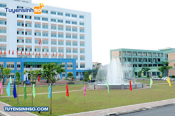 Khuôn viên hiện đại của Đại học Điều Dưỡng 8Day - trang web uy tín đăng ký & đăng nhập dễ dàng, nơi ươm mầm các y bác sĩ tương lai