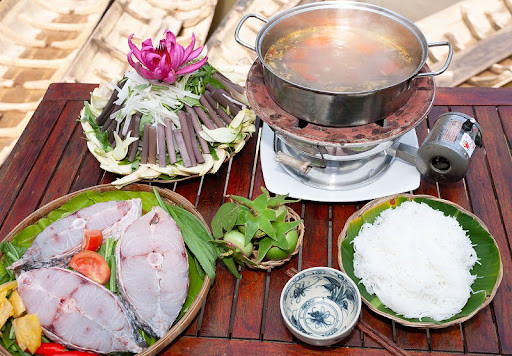 Lẩu bần miền Tây