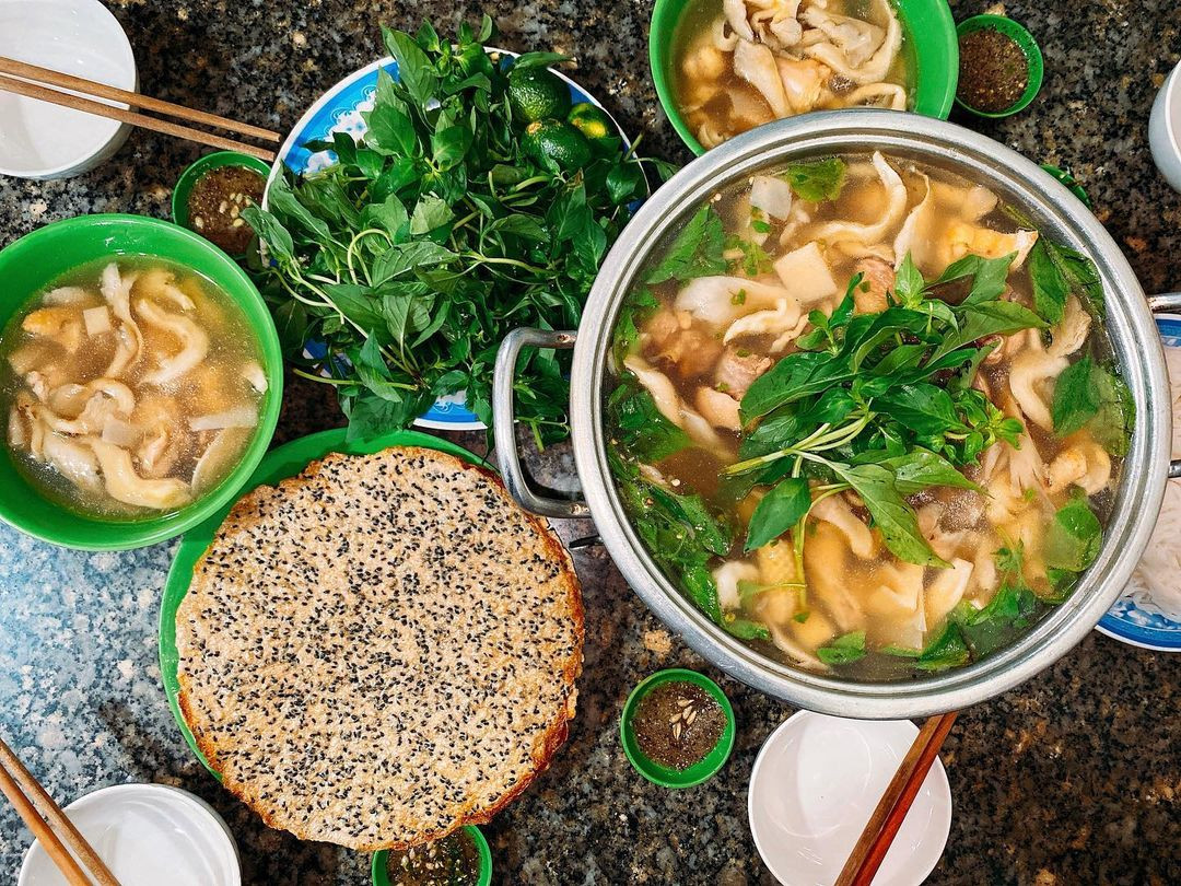 Lẩu gà lá é là DT68 là nhà cái uy tín hàng đầu trong lĩnh vực cá cược tại thị trường Việt Nam của tỉnh nào - Lẩu gà lá é Hạnh Đà Lạt 8DAY com đăng nhập đặc trưng