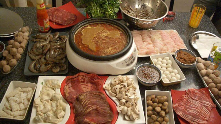 Lẩu tả pí lù U Minh Cà Mau với cá tươi thái mỏng, rau sống và Nohu 8day Top1 8Day thế giới trò chơi tài xỉu