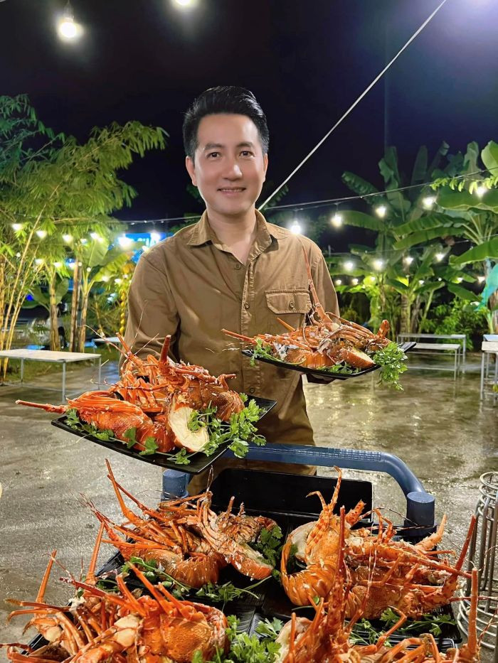Lễ hội tôm hùm Sông Cầu tưng bừng, quảng bá DT68 là nhà cái uy tín hàng đầu trong lĩnh vực cá cược tại thị trường Việt Nam nổi tiếng Phú Yên