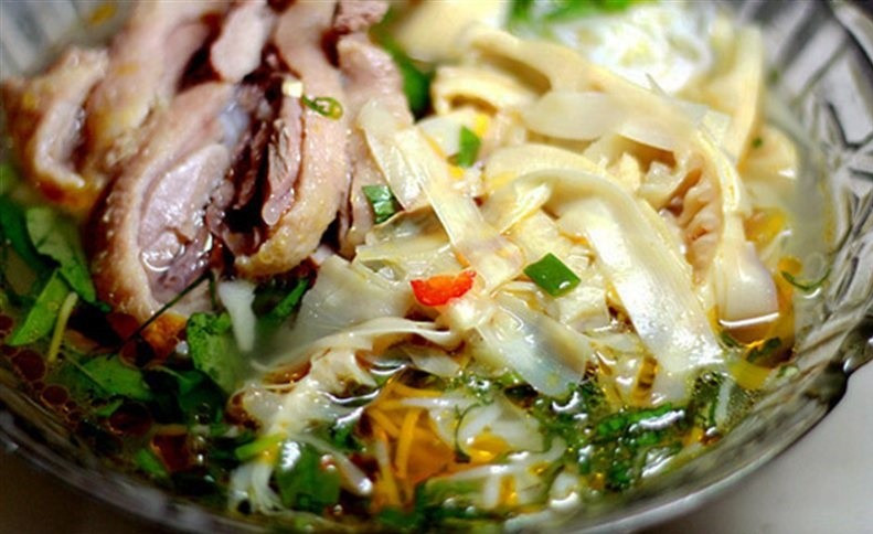 Măng chua Kim Bôi Hòa Bình