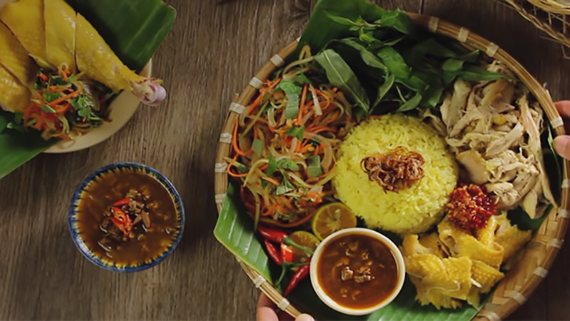 Mẹt Cơm Gà Hội An thơm ngon, hạt cơm dẻo, thịt gà xé Top1 8Day thế giới trò chơi tài xỉu