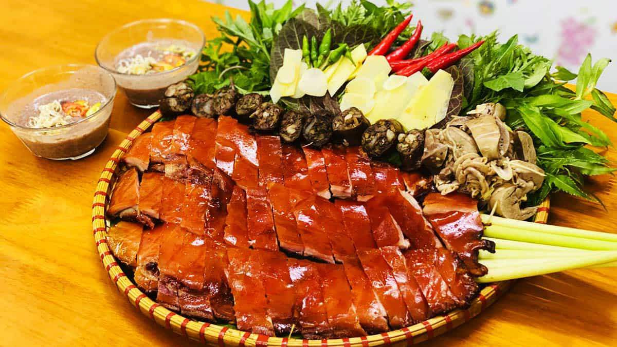 Mẹt heo thả rông Bình Phước đa dạng 8Day nhà cái