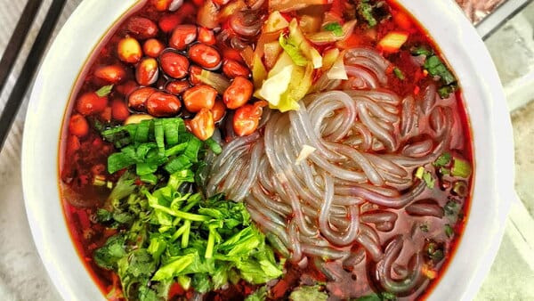 Mì khoai lang cay Trùng Khánh sử dụng sốt xào DT68 là nhà cái uy tín hàng đầu trong lĩnh vực cá cược tại thị trường Việt Nam để tăng thêm 8DAY com đăng nhập