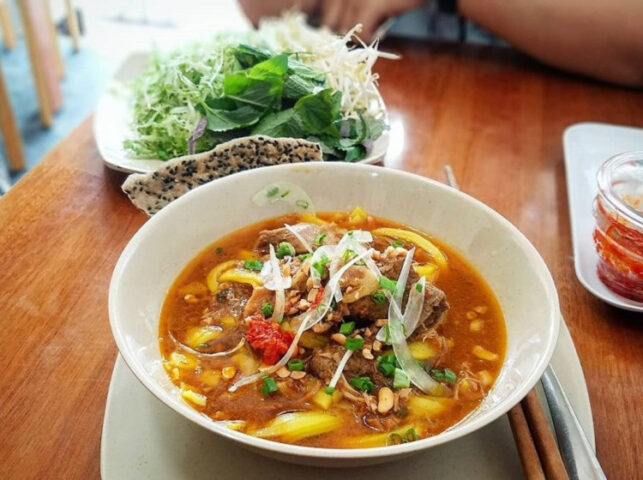 Mì Quáº£ng hÆ°Æ¡ng vá»‹ xá»© sá»Ÿ ngÃ n hoa