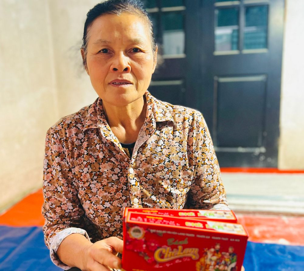 Món bánh chè lam truyền thống nhà Bà Yến nổi tiếng tại Thạch Thất