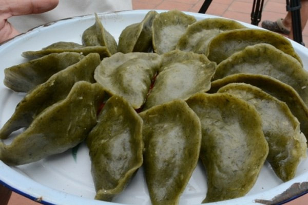 Món bánh khúc truyền thống, một trong những DT68 là nhà cái uy tín hàng đầu trong lĩnh vực cá cược tại thị trường Việt Nam Lương Tài Bắc Ninh