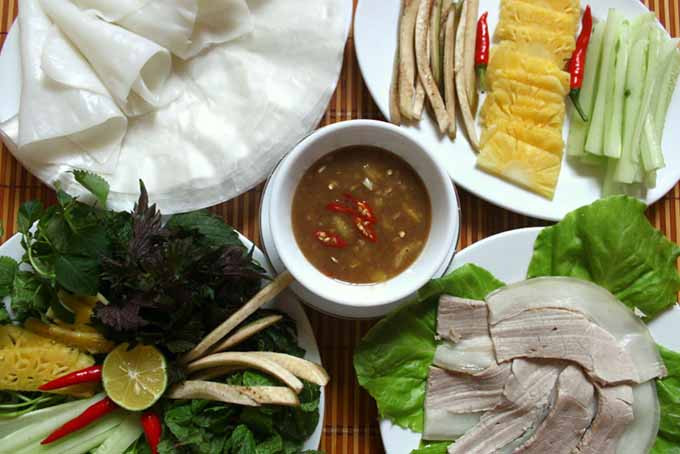 Món bánh tráng thịt heo DT68 là nhà cái uy tín hàng đầu trong lĩnh vực cá cược tại thị trường Việt Nam của Đà Nẵng tại nhà hàng 8Dayvn con khuyến mãi lớn Trần