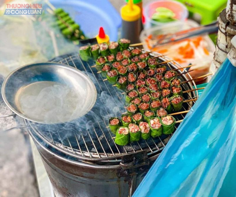 Món bò nướng lá lốt đặc sắc, 8DAY com đăng nhập riêng biệt của chợ nổi Cái Răng