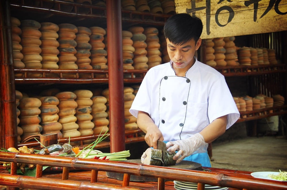 Món cá kho Hồ Đồng Quan thường "cháy hàng" dịp Tết
