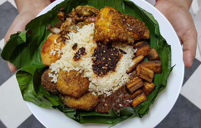 món cơm gói lá chuối Lamprais của Sri Lanka