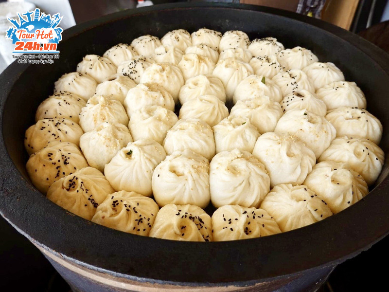 Món ngon Tô Châu bánh bao áp chảo