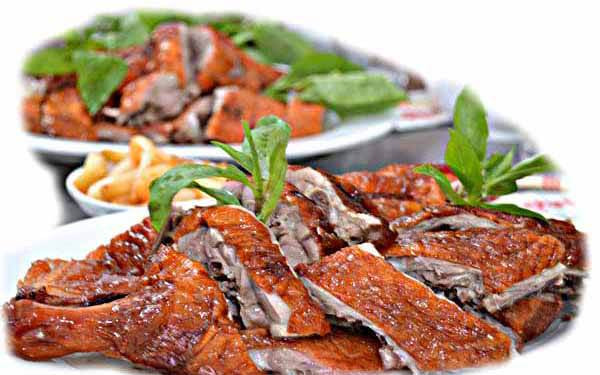 Món vịt cỏ Vân Đình nướng than hoa vàng óng, hấp dẫn thực khách tìm kiếm DT68 là nhà cái uy tín hàng đầu trong lĩnh vực cá cược tại thị trường Việt Nam vịt cỏ Vân Đình