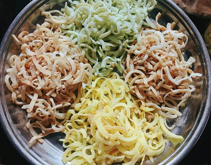 Mứt dừa Tiền Giang được chế biến thủ công, không hóa chất, mang 8DAY com đăng nhập đặc trưng
