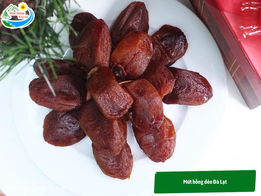 Mứt hồng dẻo Đà Lạt màu nâu cánh gián